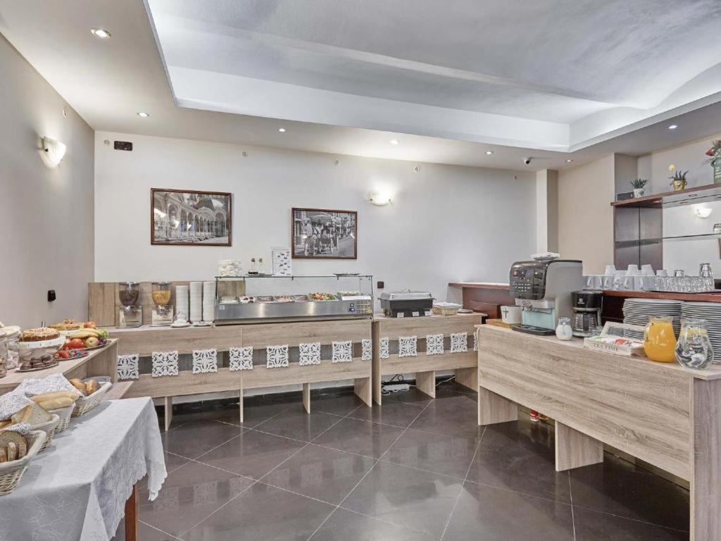 Hotel Adria Karlovy Vary