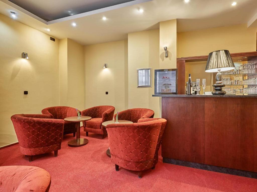Adria Hotel