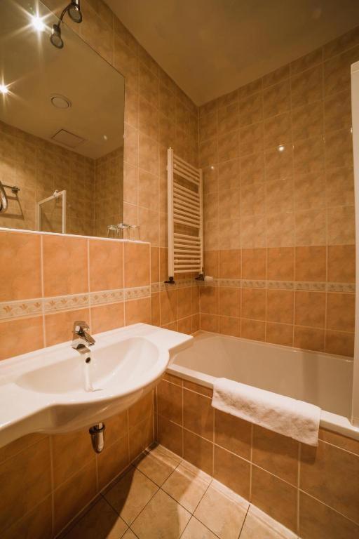 Hotel Adria Karlovy Vary