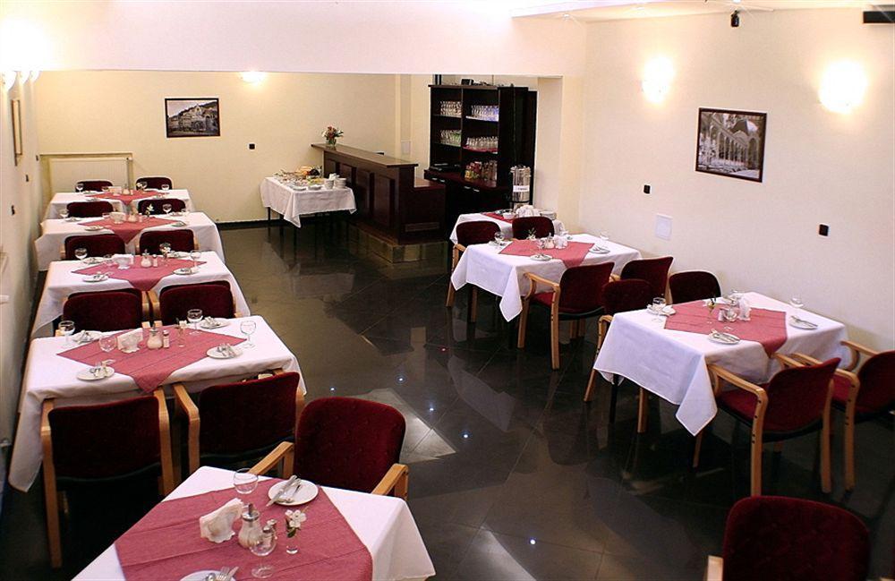 Adria Hotel Karlowe Wary