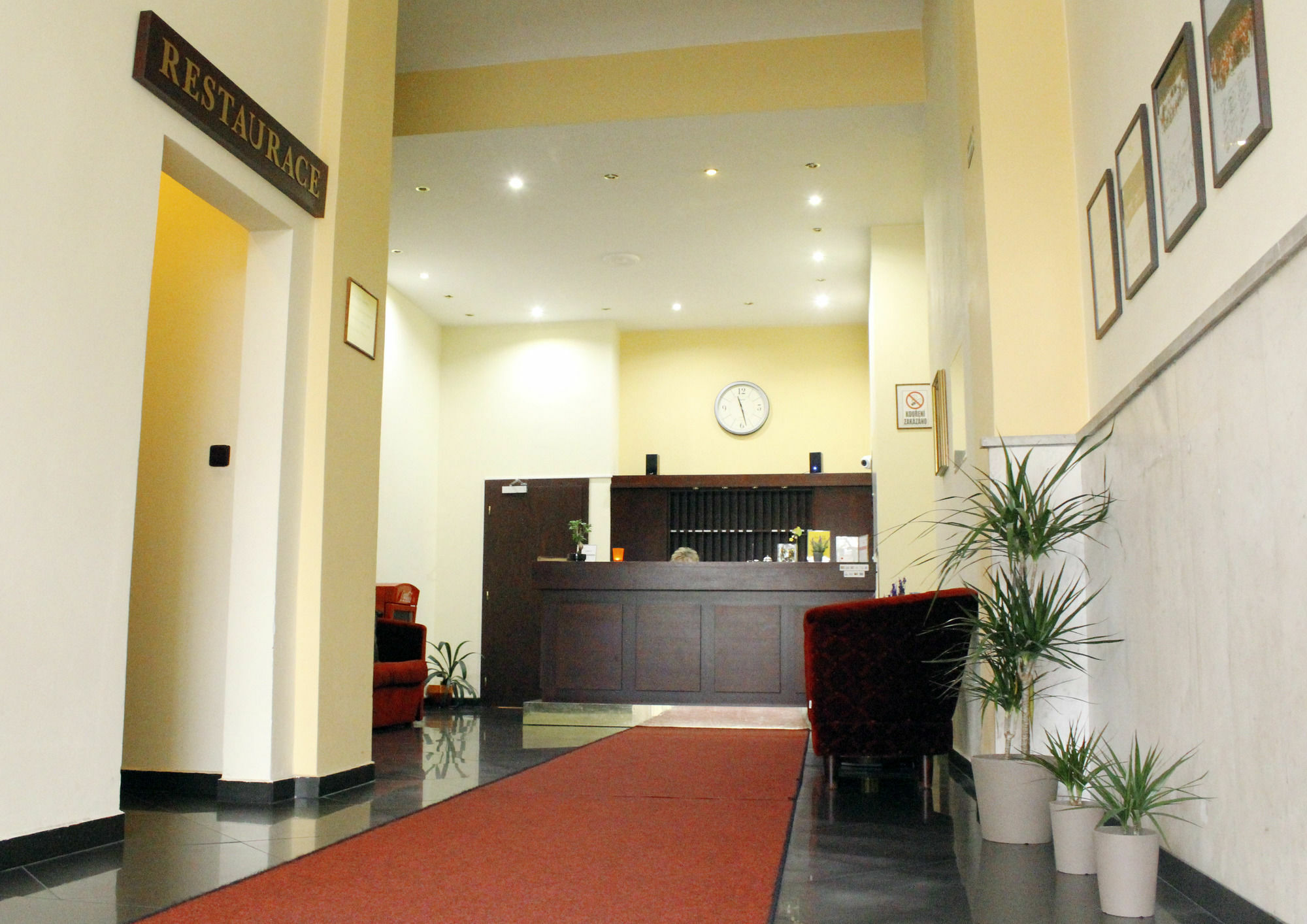 Adria Hotel