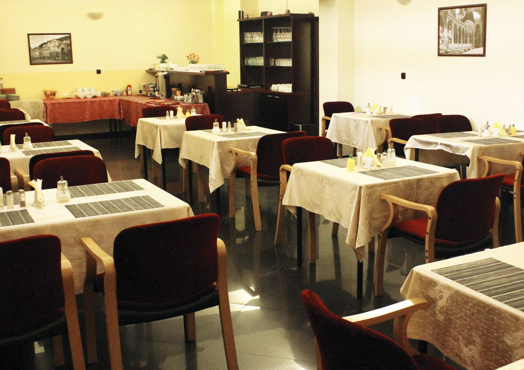Adria 3* Karlovy Vary